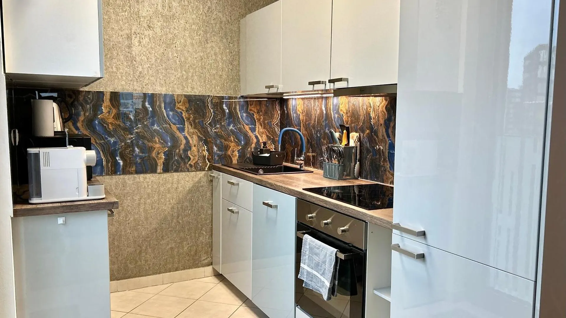 Family Apartment With The View Of The Old Town Prague City With Free Parking