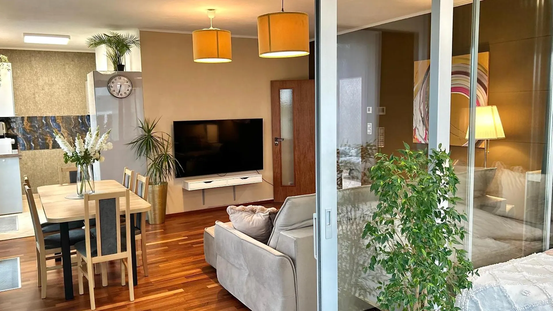 Family Apartment With The View Of The Old Town Prague City With Free Parking